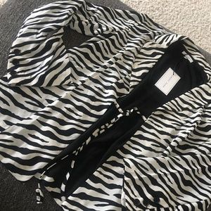Zebra print blazer with center tie